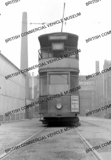 Tram / Bradford, 90 / MAT0069q