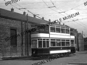 Tram / Bradford, 104 / MAT0076q
