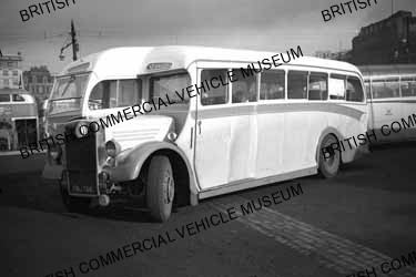 Leyland Tiger PS1 / 1 / Seamarks, Westoning / MAT0594q