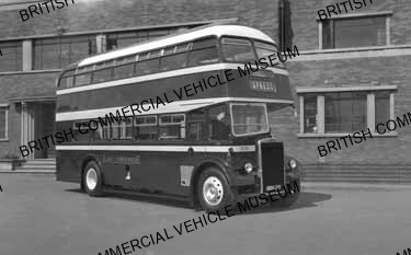 Leyland Titan PD2 / 12 / East Yorkshire, 606 / MAT0741q
