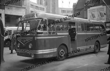 Leyland Royal Tiger PSU1 / 15 / Southdown, 1640 / MAT0744q