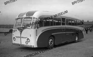 Leyland Royal Tiger PSU1 / 15 / Taylor Bros., Standish / MAT2147q