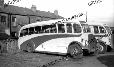 Leyland Tiger PS1 / 1 / T Shaw & Sons, Oldham / MAT2254q
