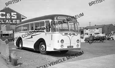 Leyland Royal Tiger / Fieldsend's / MAT2265q