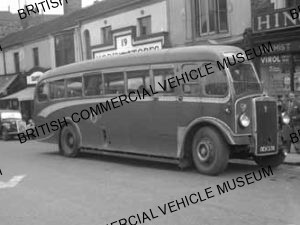 Leyland Tiger PS2 / 3 / Lawton B35F / MAT2383q