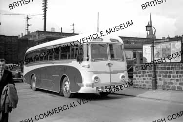 Leyland Royal Tiger PSU1 / 15 / Moseley, Barugh Green / MAT2714Nq