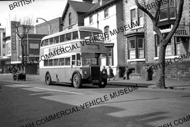 Leyland Titan PD1 / Don, Doncaster / MAT2718Nq