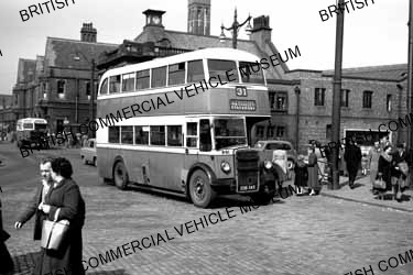 Leyland Titan PD2 / 1 / Stockport Corporation, 291 / MAT2720Cq