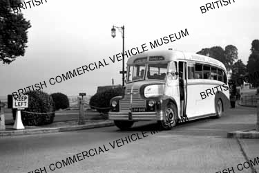 Leyland Comet CPO1 / Sunbeam Coaches, Torquay / MAT2952q