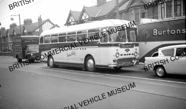 Leyland Tiger Cub PSUC1 / 2 / Garnock Valley, Kilbirnie / MAT6105q