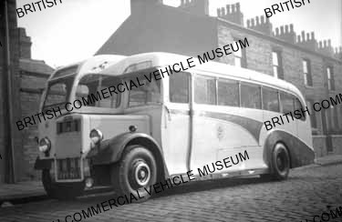 Leyland Tiger PS1 / 1 / Shearings Tours, Oldham / MAT6514q