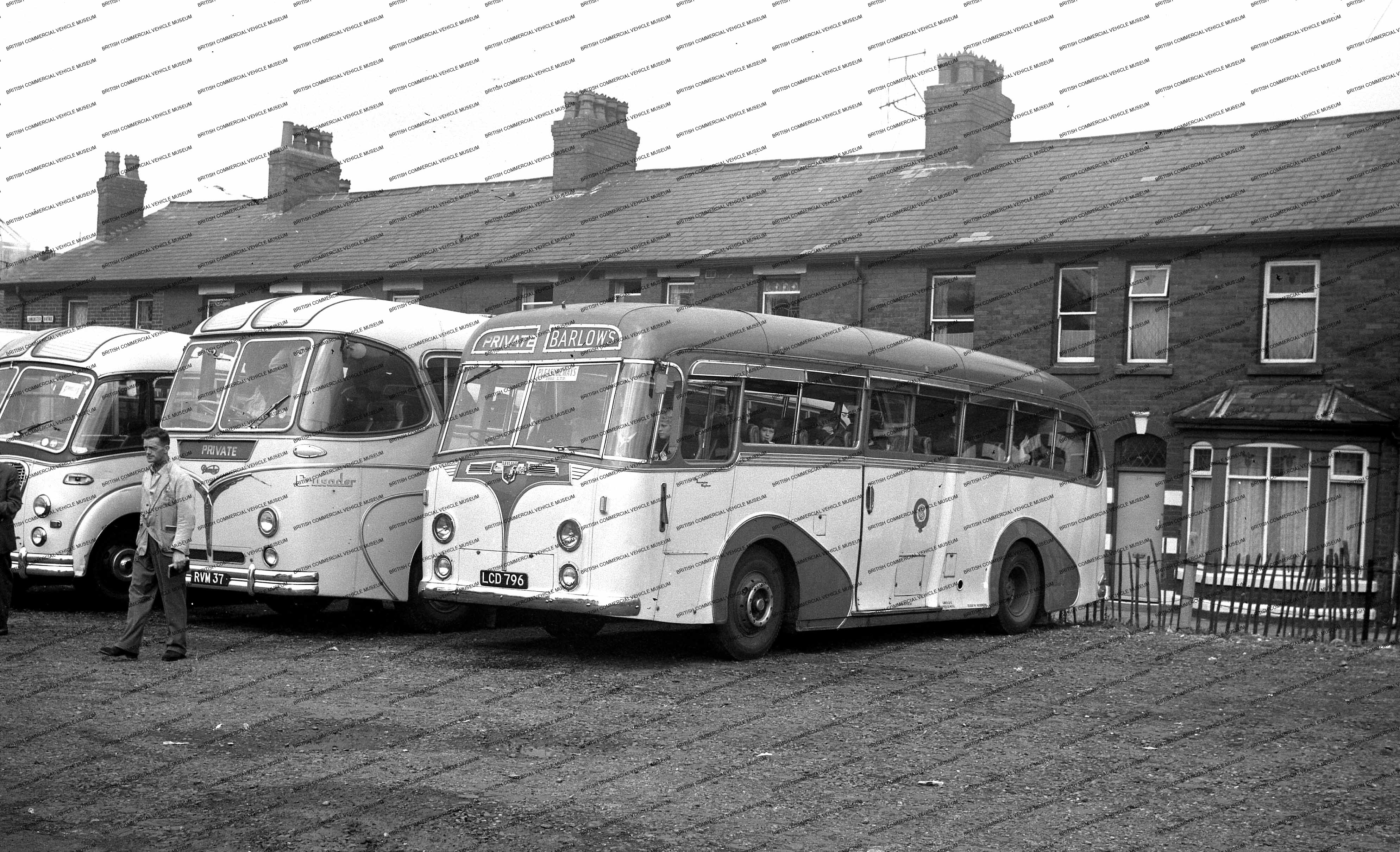 Leyland Royal Tiger PSU1 / 15 / Barlow, Oldham / MAT6560q