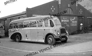 Leyland Tiger PS2 / 3 / Wood (Seagull Coaches), Blackpool / MAT6617q