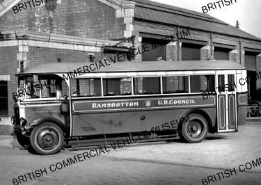 Leyland Lion LSC / Ramsbottom UDC / RA00002a