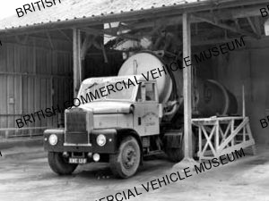 Scammell tractor unit / Ribble Cement, Clitheroe / S004612Fa
