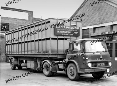 Bedford TK tractor unit / Nelson, Terrington St. John / S006171Aa