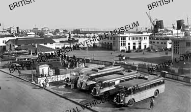 Various buses and coaches / Z00018