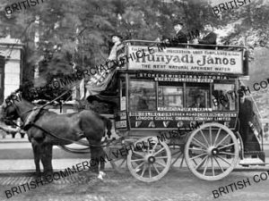 Horse bus (2 horses) / London General / AEB00220a