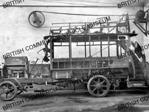 Daimler CC / London General D62 / AEB00469a