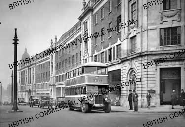AEC Regent bus / Leeds City Transport 51 / AEL01398a