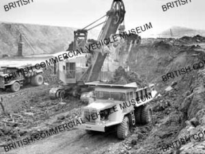 AEC Dumptruk 18 cu. yd. / Costain Mining / AEP18901a
