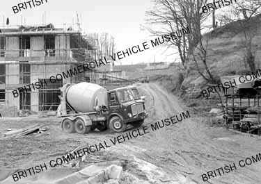AEC Marshal / Trent Gravels Ltd / AEP25897a