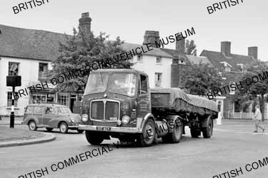 AEC Mandator Mk.V tractor unit / W G Davies / AEP27070a