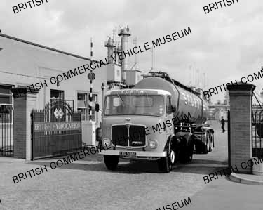 AEC Mercury 5GM tractor unit / Forth / AEP33484a