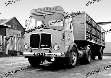 AEC Mandator tractor unit / McMullans Kosangas Limited / AEP35046a
