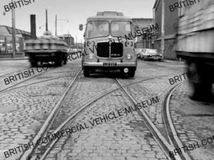 AEC Mandator tractor unit / AEP35059a