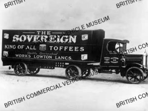 Leyland tractor unit / Box van semi-trailer / L003501q