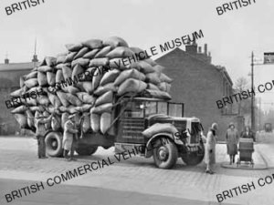 Leyland Buffalo TQ1 / E D Robinson of Chorley / L009256a