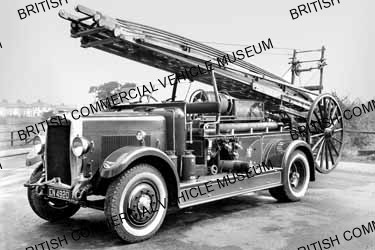 Leyland Lioness Six LTB1 FE / Bury Fire Brigade / L010284a
