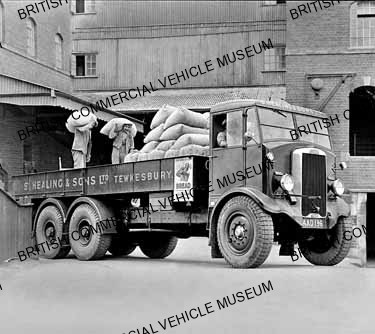 Leyland Hippo TSW9 / S Healing & Sons Ltd, Tewkesbury / L016465a