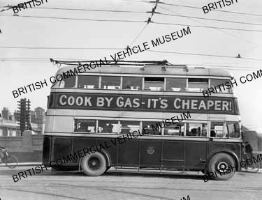 Leyland Trolleybus / Portsmouth / L017687a