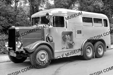 Leyland Terrier TE9 Special / Durham & Northumberland Fire Brigade / L017931a