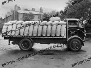 Leyland Cub / West Cumberland Farmers, Whitehaven / L019954a