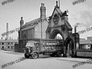 Leyland Beaver / J Saxton & Sons, Huddersfield / L021736a
