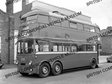Leyland twin steer trolleybus / London Transport / L022284q