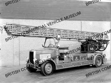 Leyland TLM / Gloucester City Fire Brigade / L022598q