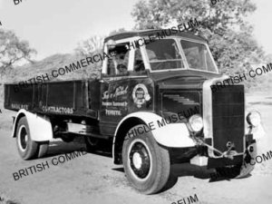 Leyland Lynx DZ03 / Fox & Nichol, Penrith / L022700a