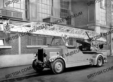 Leyland TLM2A / Manchester Fire Brigade / L025282a