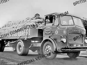 Leyland Comet ECO52 tractor unit / R Caswell, Cawthorne / L051061a
