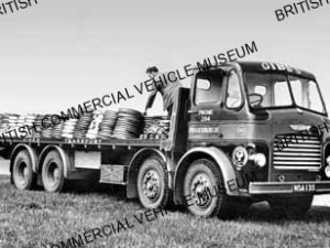 Leyland Octopus / T M Gibb, Frazerburgh / L055368a