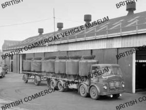Leyland Octopus & trailer / ICI Chemicals Division / L059308a
