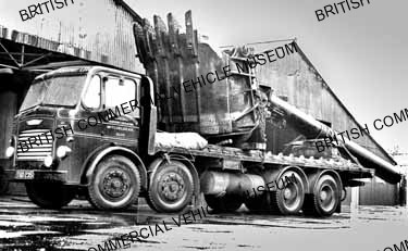 Leyland Octopus / George Read (Transpor) Ltd., Mitcheldean / L059558a