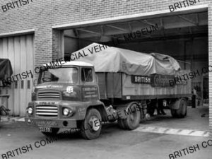 Leyland Comet tractor unit / T Brady Ltd., Barrow / L061238a