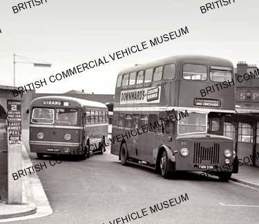 Leyland Titan PD2 / 27 and Olympic HR40 / Isle of Man Road Services / L063581a