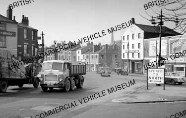 Leyland Steer / M Woodhouse, Lancaster, No.6 / L063916a