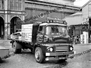 Leyland Super Comet / W H Bowker Ltd., Blackburn / L071048a